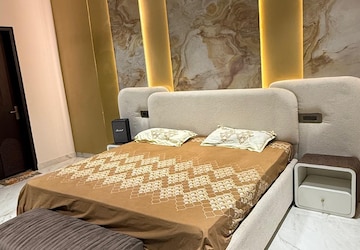 Bedroom in 6 BHK Apartment at Aerocity – for Sale
