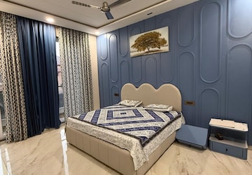 Bedroom in 6 BHK Apartment at Aerocity – for Sale