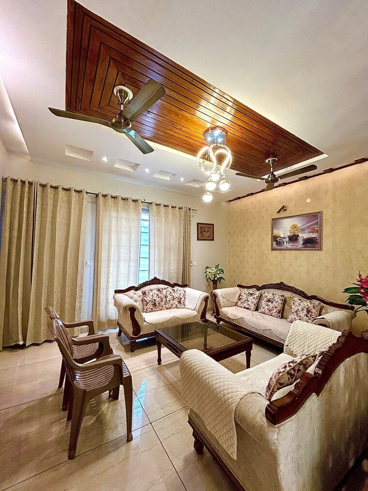 Living Room, aerocity 5 Bedroom 4200 Sq.Ft. Apartment In Aerocity Mohali 9348286