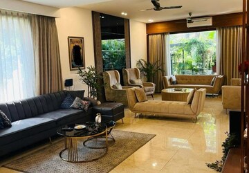 5 BHK Apartment For Sale in Aerocity