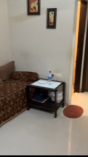 1 BHK Apartment For Rent in Lake View Bandra, Bandra West