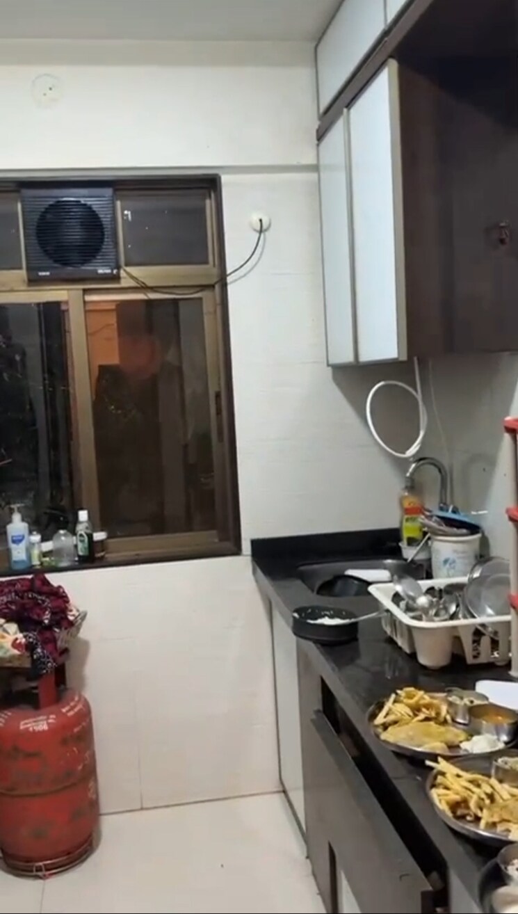 Team Area, lake-view-bandra 1 Bedroom 500 Sq.Ft. Apartment In Bandra West Mumbai 9348309