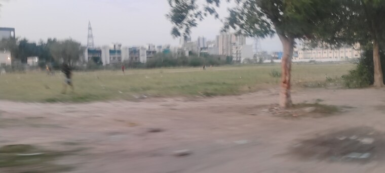 undefined, bptp-parkland  107 Sq.Yd. Plot In Sector 75 Faridabad 9348305