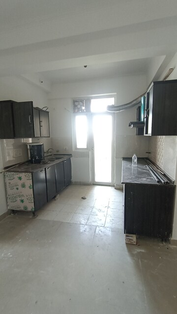Kitchen in 3 BHK Apartment at Amrapali Princely Estate, Sector 76 – for Rent