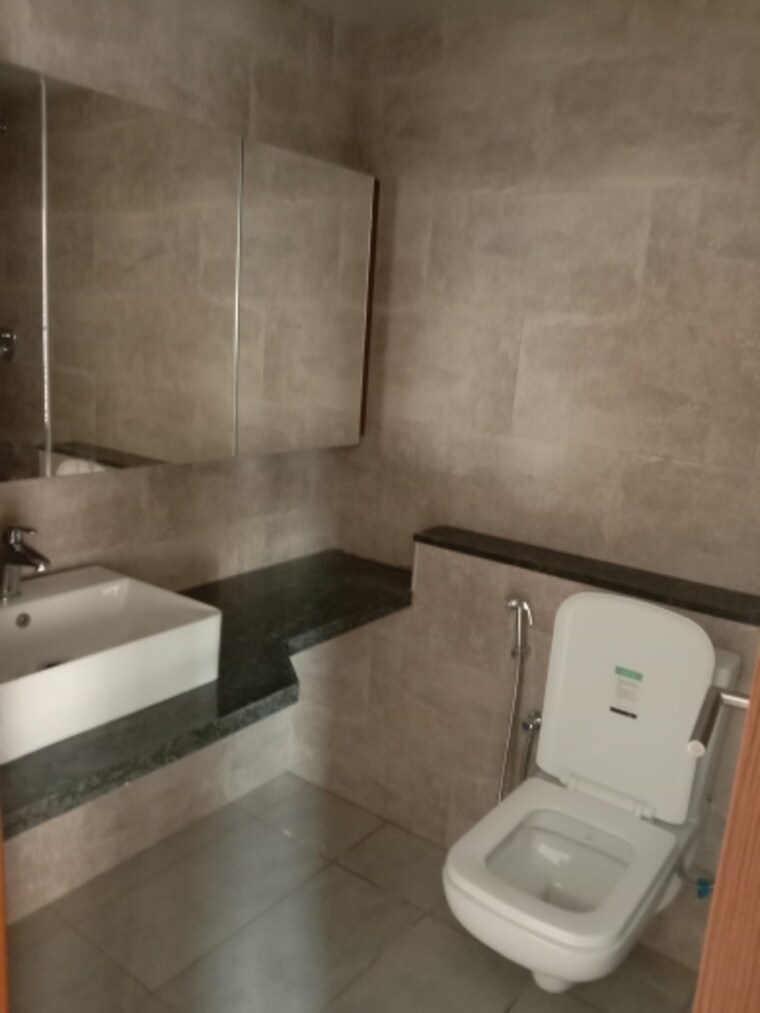 Bathroom, prestige-primrose-hills 3 Bedroom 1548 Sq.Ft. Apartment In Banashankari 6th Stage Bangalore 9348334