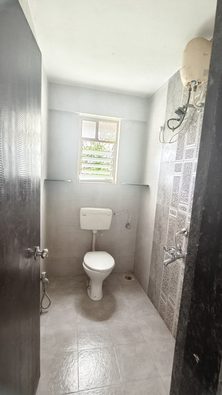 Bathroom, kharadi 1 Bedroom 540 Sq.Ft. Builder Floor In Kharadi Pune 9348319