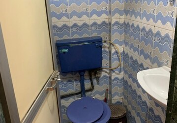 Team Area in 1 BHK Apartment at Greenfield Rocks CHS, Jogeshwari East – for Rent