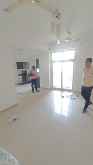 3 BHK Apartment For Rent in Amrapali Princely Estate, Sector 76