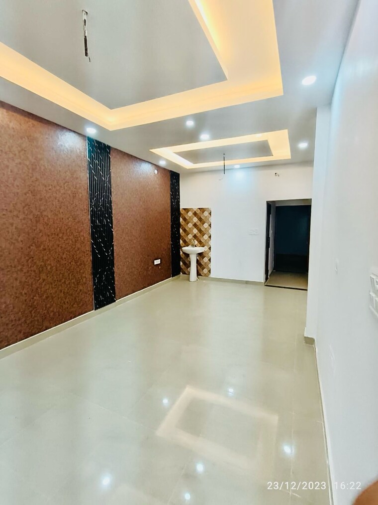 Hall, gomti nagar 3 Bedroom 1520 Sq.Ft. Villa In Gomti Nagar Lucknow 9348337