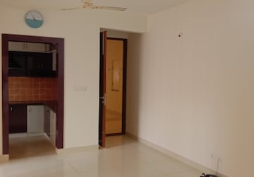 Room in 2 BHK Apartment at Prestige Primrose Hills, Banashankari 6th Stage – for Rent