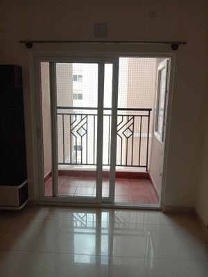 Room in 2 BHK Apartment at Prestige Primrose Hills, Banashankari 6th Stage – for Rent