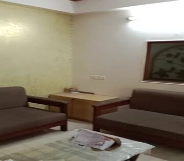 2.5 BHK Apartment For Rent in Dadar West