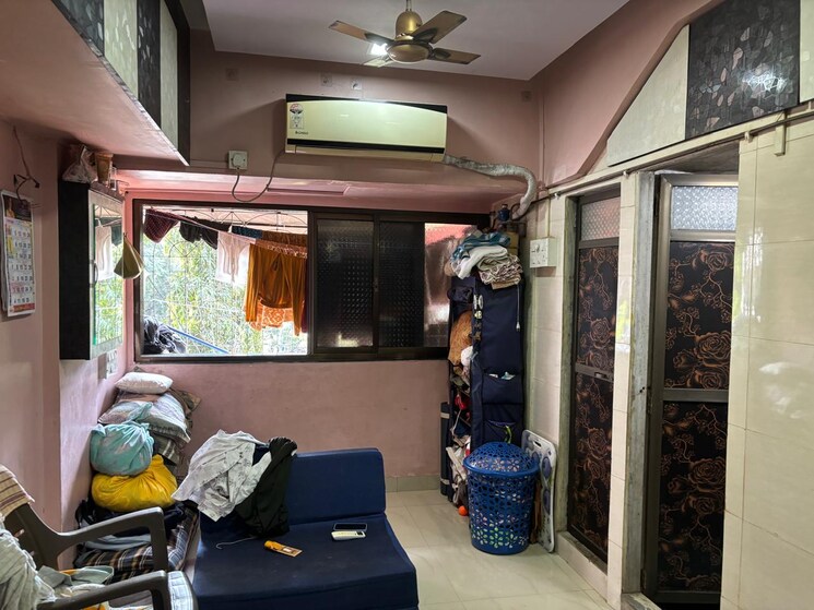  Parking, mangalya-andheri-east 1 RK 300 Sq.Ft. Apartment In Andheri East Mumbai 9348362