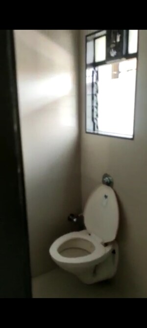 Bathroom in 3 BHK Apartment at Green Acres Apartment, Waghbil – for Rent