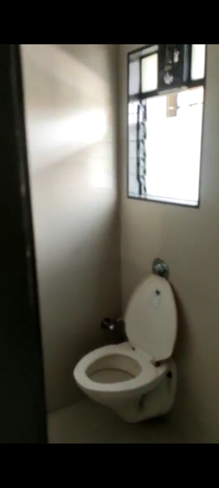 Bathroom, green-acres-apartment 3 Bedroom 1250 Sq.Ft. Apartment In Waghbil Thane 9348386