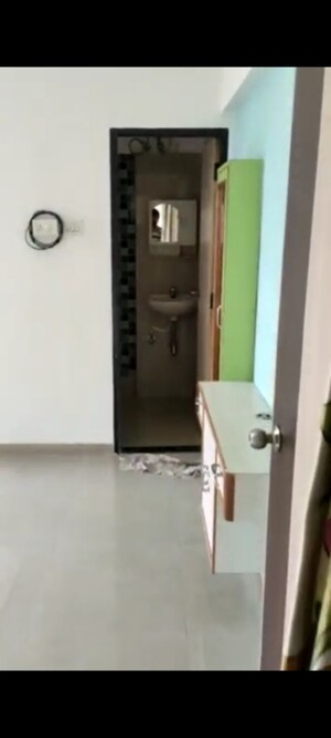  3 BHK Apartment at Green Acres Apartment, Waghbil – for Rent