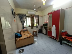 Living Room in 1 RK Apartment at Mahakali Model Town, Jogeshwari East – for Rent