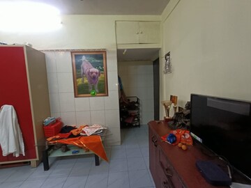 Parking in 1 RK Apartment at Mahakali Model Town, Jogeshwari East – for Rent