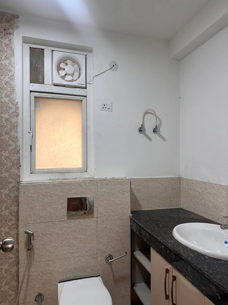 Bathroom, adani-oyster-grande-phase-2 4 Bedroom 3188 Sq.Ft. Apartment In Sector 102 Gurgaon 9348358