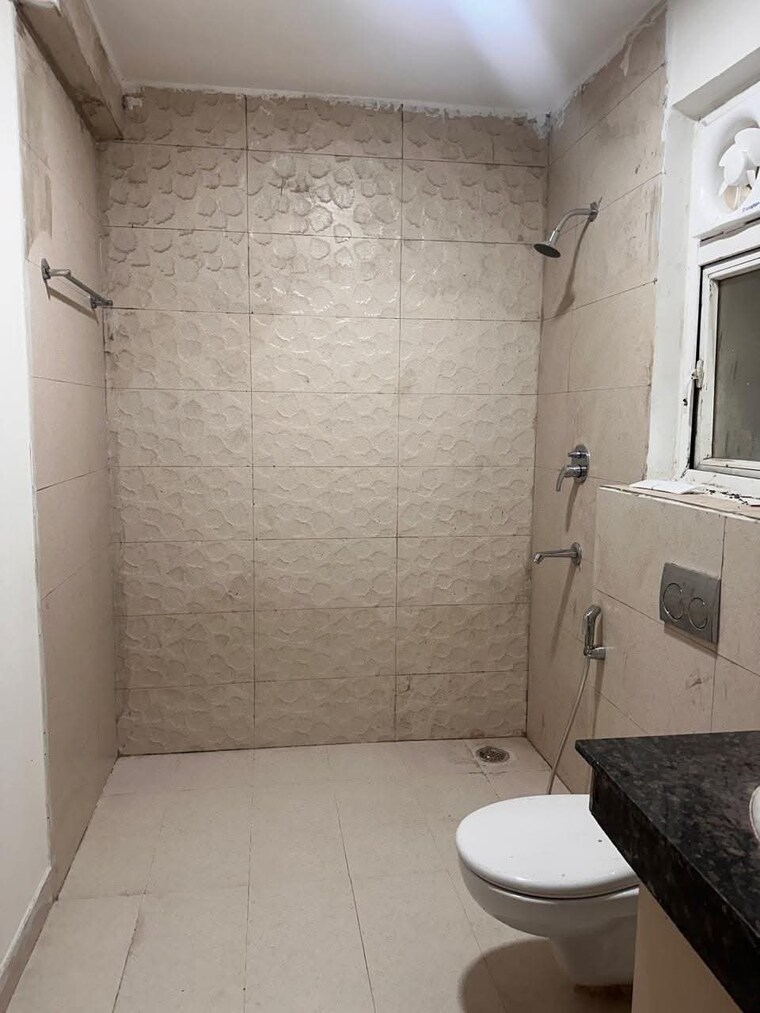 Bathroom, adani-oyster-grande-phase-2 4 Bedroom 3188 Sq.Ft. Apartment In Sector 102 Gurgaon 9348358