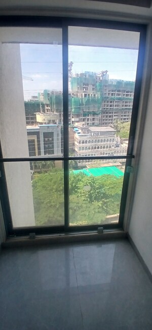 Room in 2 BHK Apartment at Bhoomi Antara, Ghatkopar East – for Sale