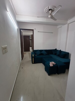 Team Area in 1 BHK Builder Floor at Saket – for Rent