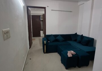 Team Area in 1 BHK Builder Floor at Saket – for Rent