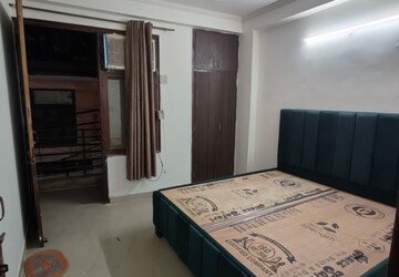 Bedroom in 1 BHK Builder Floor at Saket – for Rent