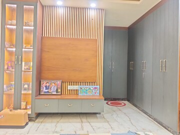 Bedroom in 4 BHK Builder Floor at Sector 27 – for Sale