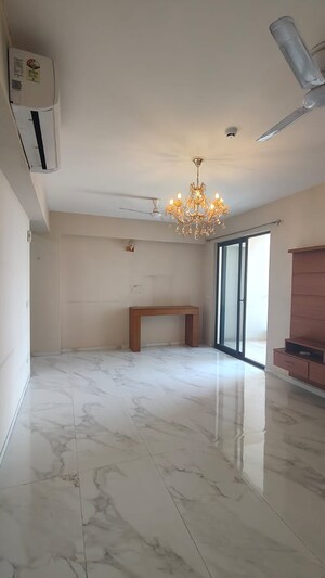 Room in 3 BHK Apartment at Adani Oyster Grande Phase 2, Sector 102 – for Rent