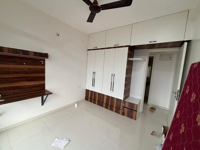 Bedroom, godrej-boulevard 2 Bedroom 691 Sq.Ft. Apartment In Manjari Pune 9348388