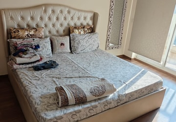 Bedroom in 4 BHK Apartment at Bestech Park View Altura, Sector 79 – for Rent