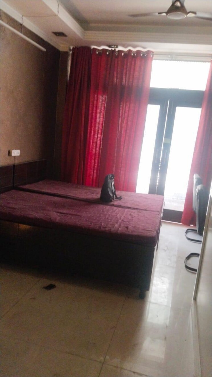 Room, old rajinder nagar 1 RK 650 Sq.Ft. Apartment In Old Rajinder Nagar Delhi 9348411