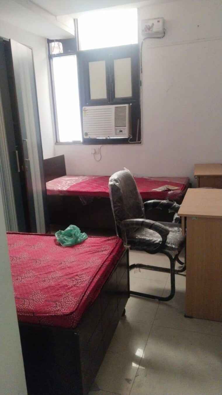 Room, old rajinder nagar 1 RK 650 Sq.Ft. Apartment In Old Rajinder Nagar Delhi 9348411