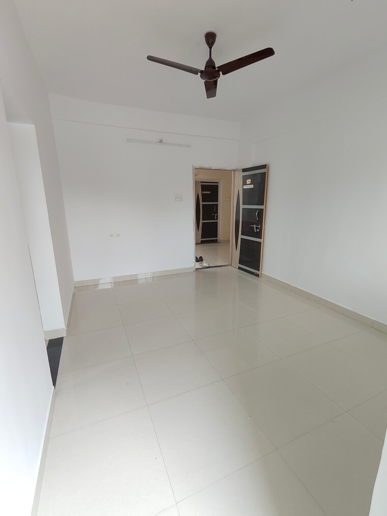 Room, wadgaon sheri 1 Bedroom 600 Sq.Ft. Apartment In Wadgaon Sheri Pune 9348414