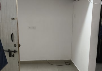 1 RK Apartment For Rent in Vile Parle East