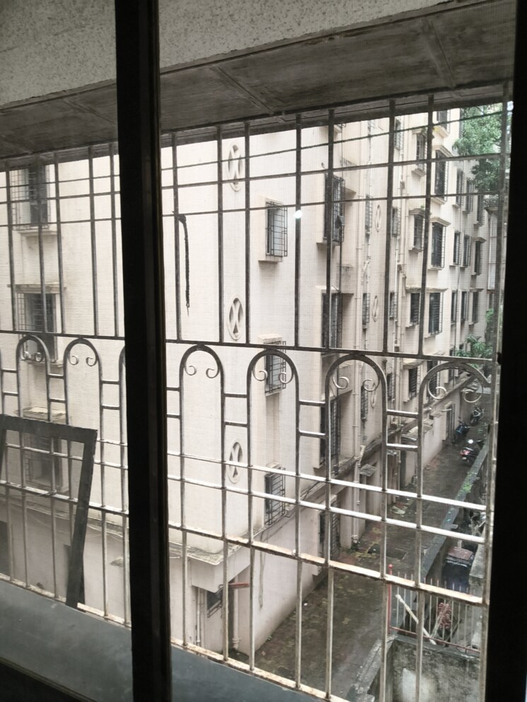 Balcony, vile parle east 1 RK 250 Sq.Ft. Apartment In Vile Parle East Mumbai 9348424