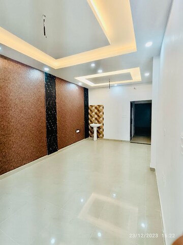 Furnished Amenities in 3 BHK Villa at Faizabad Road – for Sale