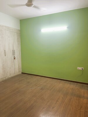 2 BHK Apartment For Rent in M3M Marina, Sector 68