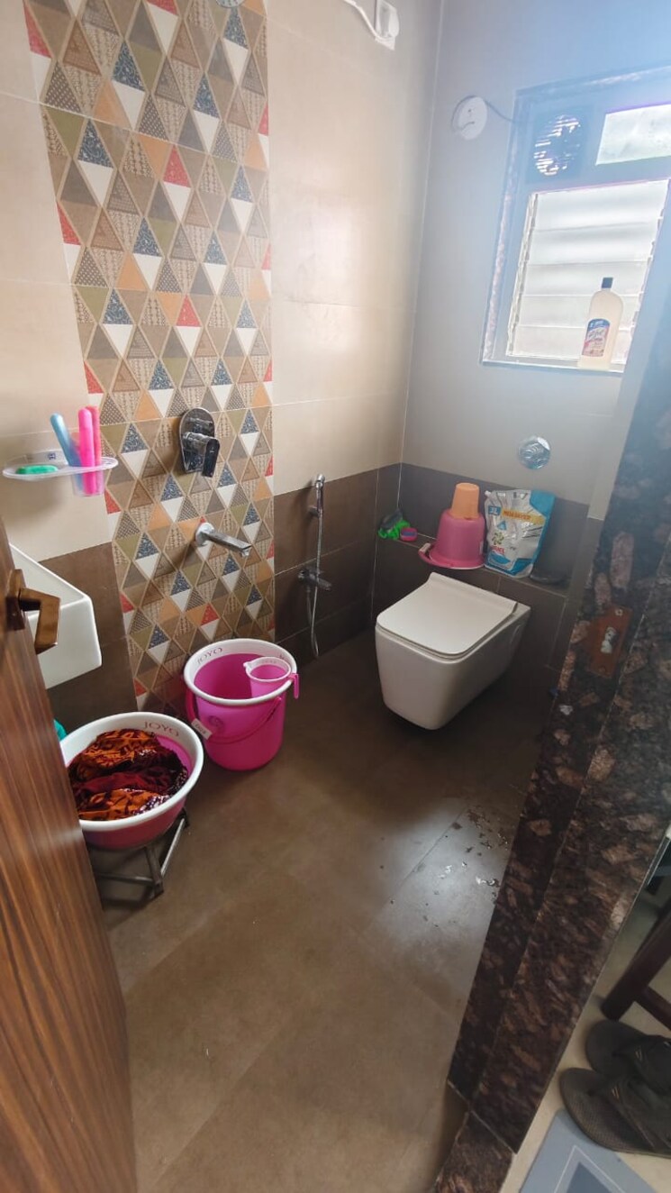  Parking, harmony-signature-towers 2 Bedroom 600 Sq.Ft. Apartment In Owale Thane 9348442