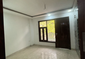 2 BHK Builder Floor For Sale in Rohini Sector 17