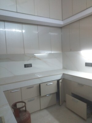 Kitchen in 1.5 BHK Builder Floor at New Rajinder Nagar – for Rent