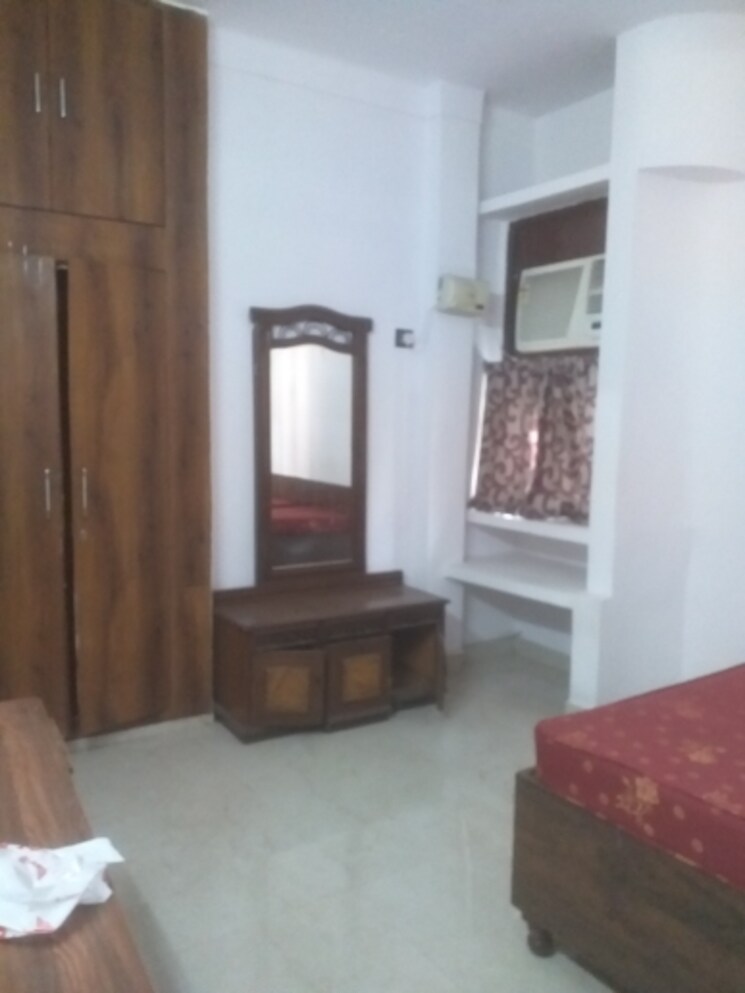 Bedroom, new rajinder nagar 1.5 Bedroom 1180 Sq.Ft. Builder Floor In New Rajinder Nagar Delhi 9348500