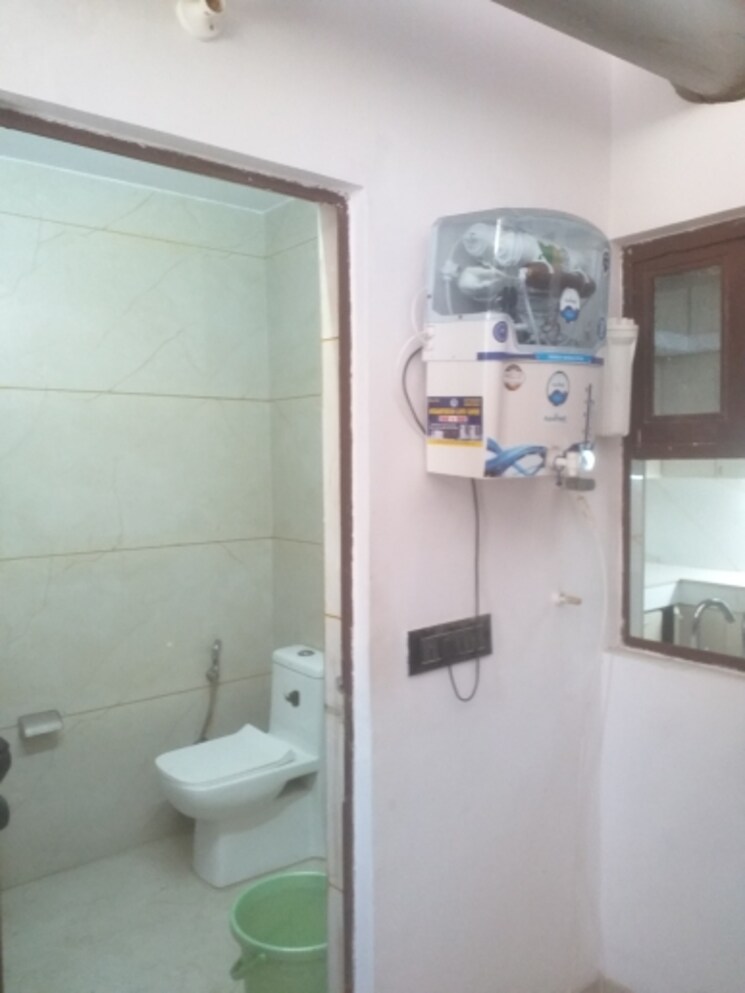 undefined, new rajinder nagar 1.5 Bedroom 1180 Sq.Ft. Builder Floor In New Rajinder Nagar Delhi 9348500