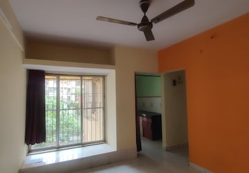 Room in 1 BHK Apartment at Raunak Heights, Ghodbunder Road – for Rent