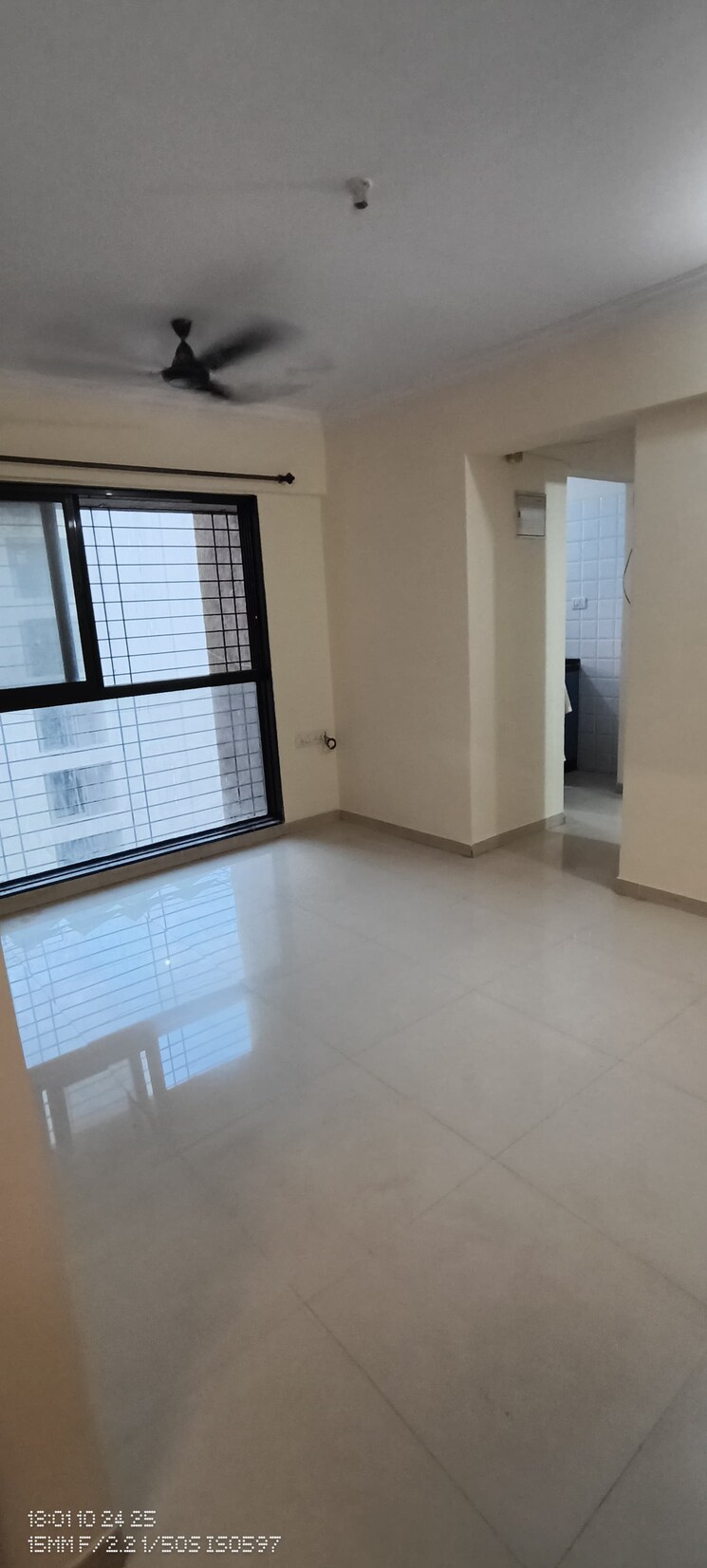 Room, raunak-heights 1 Bedroom 400 Sq.Ft. Apartment In Ghodbunder Road Thane 9348466