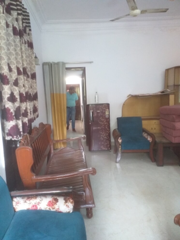 Living Room, new rajinder nagar 1.5 Bedroom 1180 Sq.Ft. Builder Floor In New Rajinder Nagar Delhi 9348500