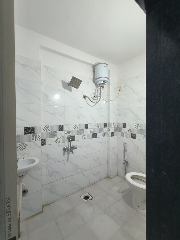 Bathroom, ganesh nagar 1 Bedroom 580 Sq.Ft. Apartment In Ganesh Nagar Pune 9348475