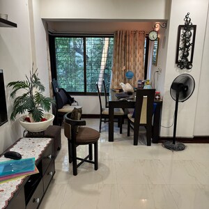 Team Area in 2 BHK Apartment at New Neelam CHS, Versova – for Rent