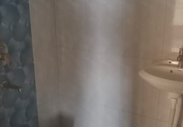 Bathroom in 1 BHK Apartment at Jondhale Park CHS, Kalyan West – for Rent